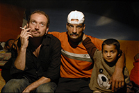 eric roset with gypsies from Romania in Geneva